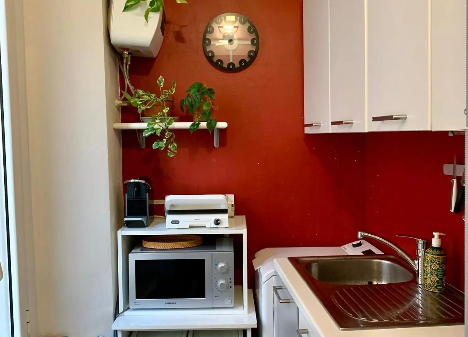 G.G.Mora 2_Bilo Apartment Milan Italy